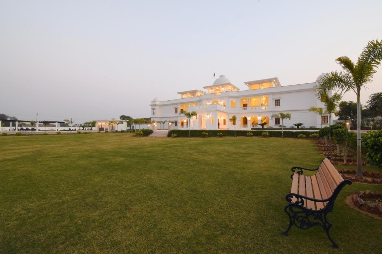 Umaid Farm Resort- A Legancy Vintage Stay In Jaipur Exterior foto