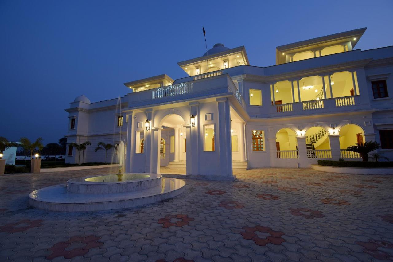 Umaid Farm Resort- A Legancy Vintage Stay In Jaipur Exterior foto